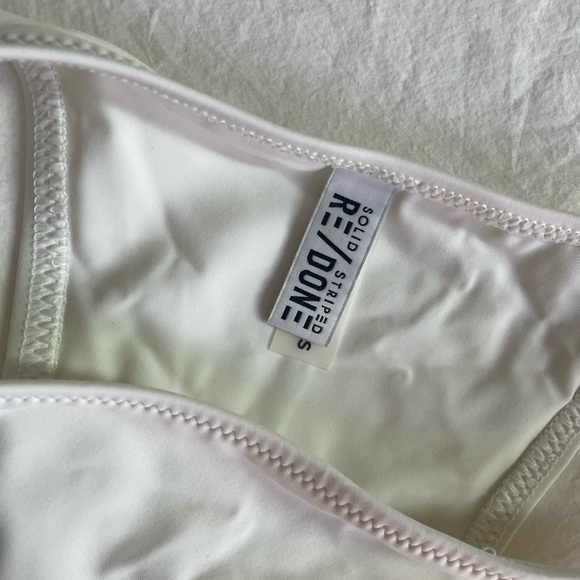 Bikini - Picture 2 of 4